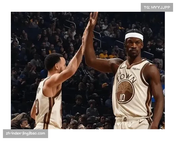 勇士小阵容攻守失衡 内线保护下降篮板控制不稳节奏易被冲垮 勇士小阵容攻守失衡 内线保护下降篮板控制不稳节奏易被冲垮